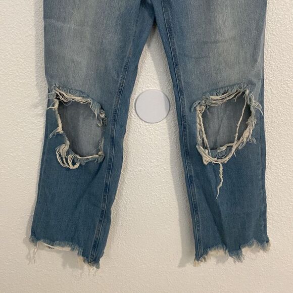 NWT- FREE PEOPLE- Maggie Mid Rise Straight Leg Jeans- Size 26/ US 2 - Picture 11 of 16